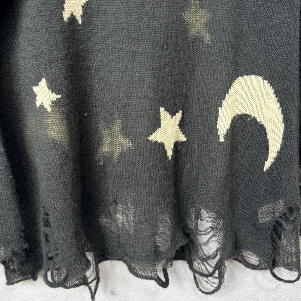 Wildfox Celestial Distressed Charcoal Knit Sweater Small EUC - Picture 5 of 6